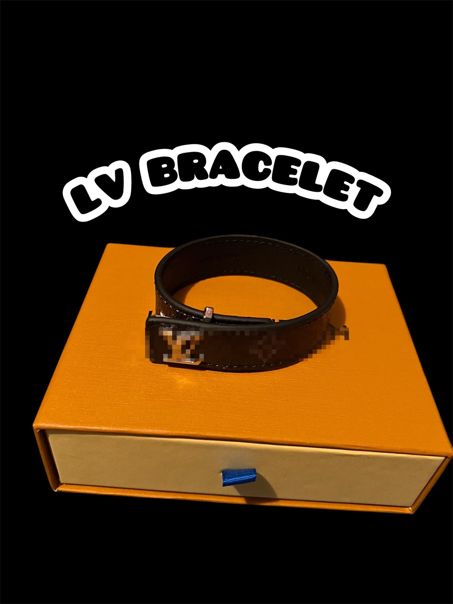 Black Loowee V Bracelet